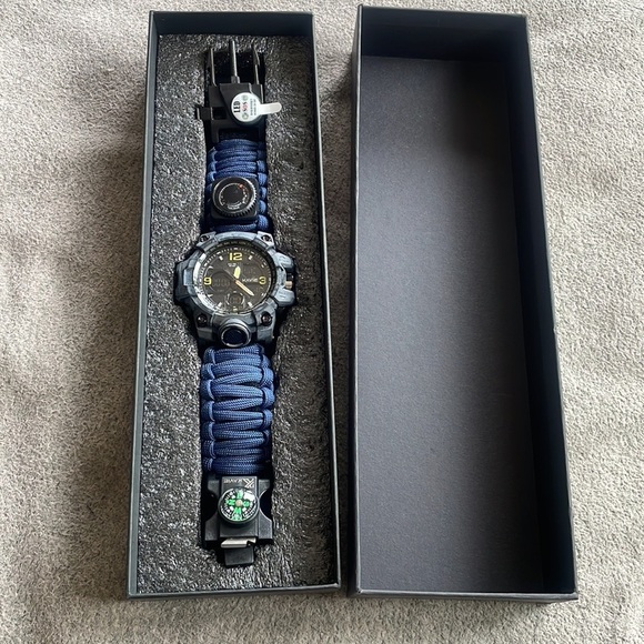 - 23-in-1 Survival Military Digital Watch, Mens Tactical Multi-Functional … NEW - Picture 8 of 12